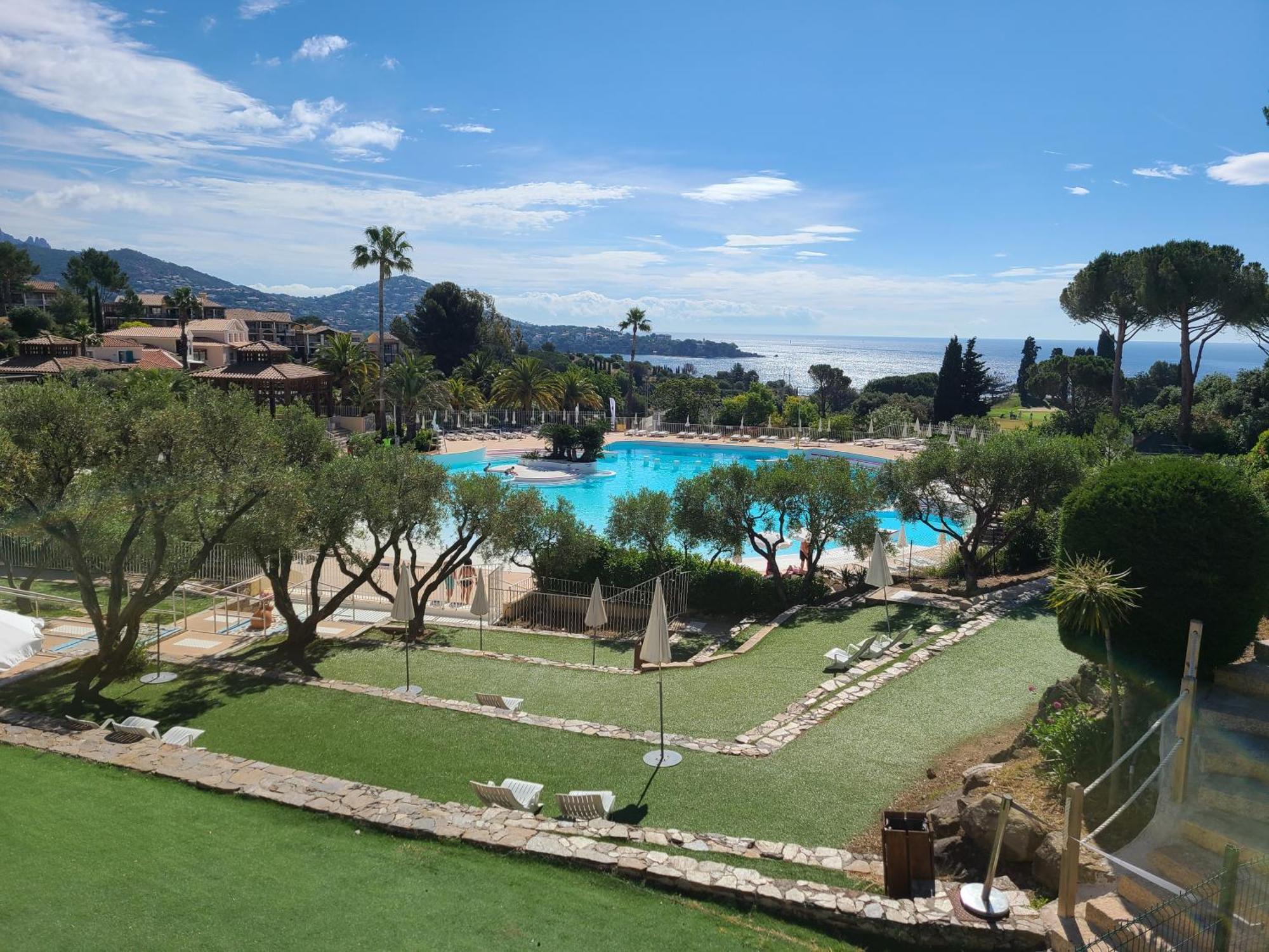 Evasion Nature A Cap Esterel Jardin, Mer & Golf Tout Confort Saint-Raphaël Exterior foto